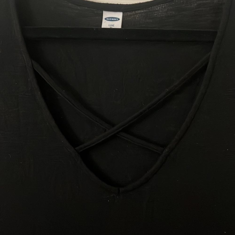 Old Navy Black Top - Picture 3 of 4